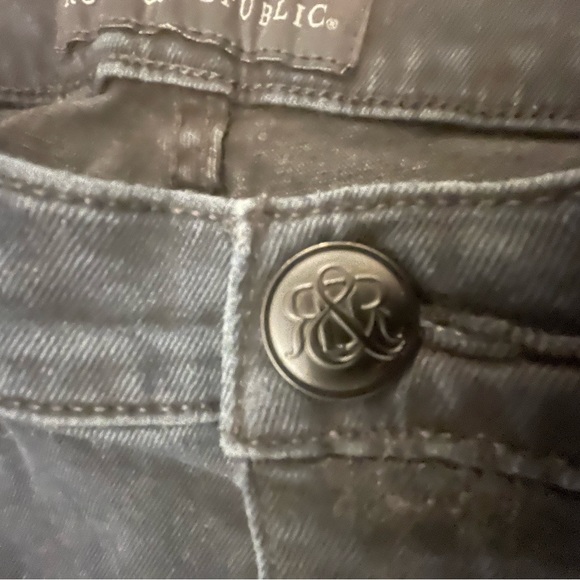 Rock & Republic Jeans - Picture 9 of 11
